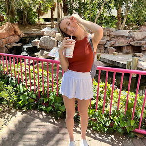 Meet your Posher, Jackie